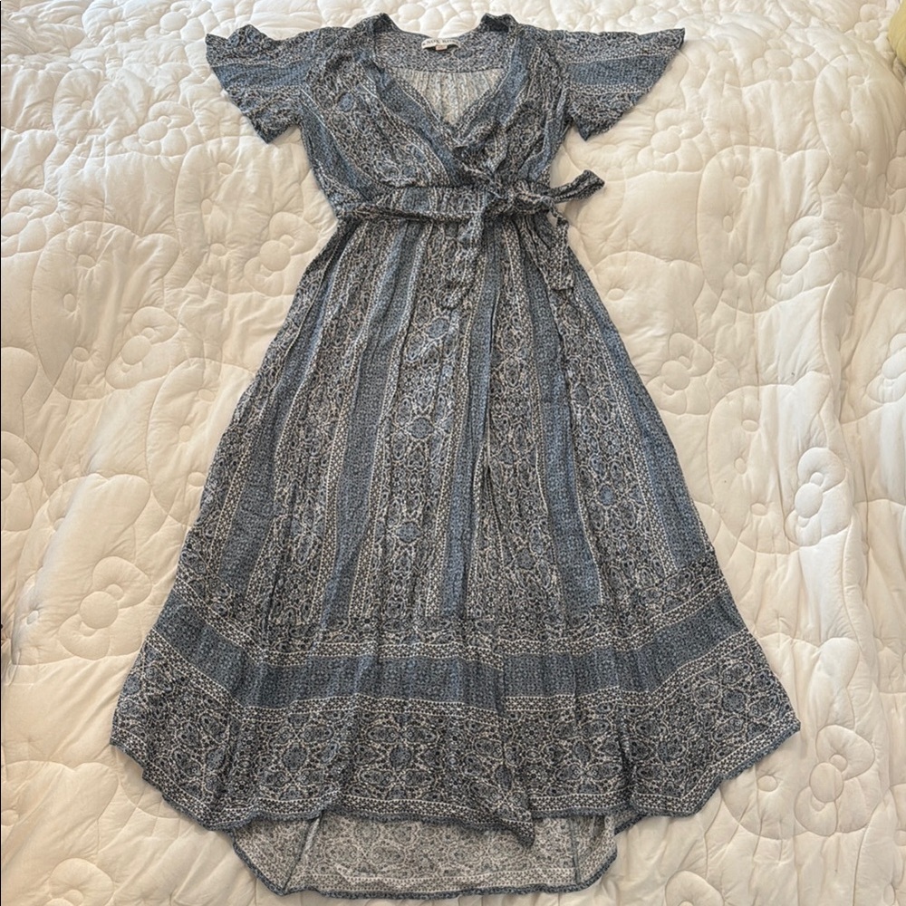 Knox Rose Blue Flutter Sleeve High-Low Sundress